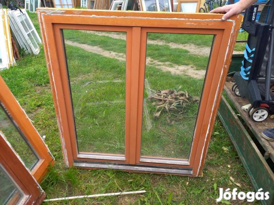 Fa ablak 120 cm x 135 cm
