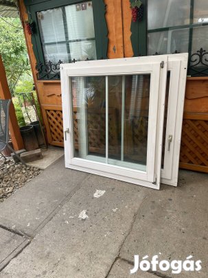 Fa ablak 124x127 hőszigetelt üveg