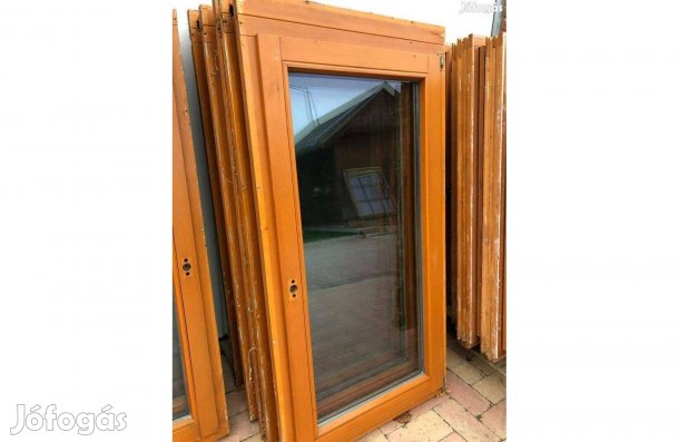 Fa ablak 16 db egyforma 73 x 141 cm szép állapotban!