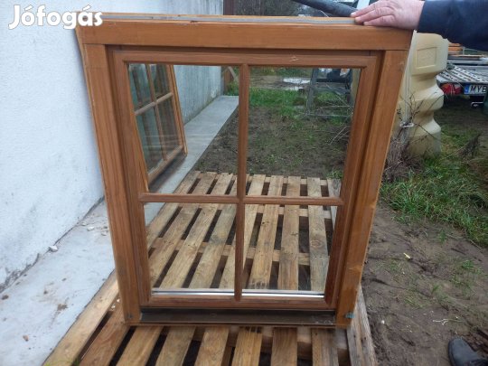 Fa ablak 94 cm x 116 cm ; 102 cm x 116 cm