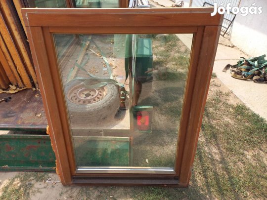 Fa ablak 98 cm x 127 cm