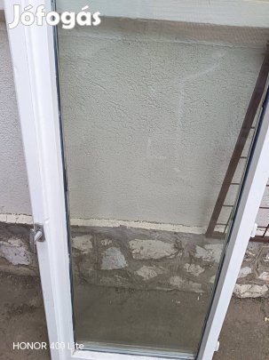 Fa ablak hőszigetelt üveggel 