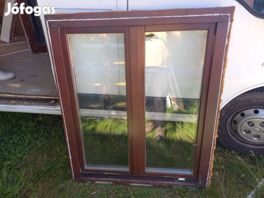 Fa ablak ok 108 cm x 130 cm