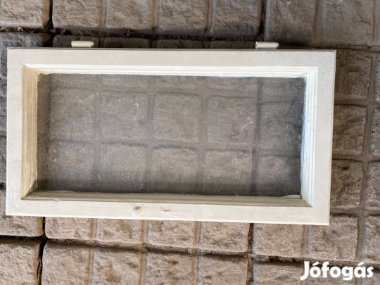 Fa ablak tok nélkül eladó