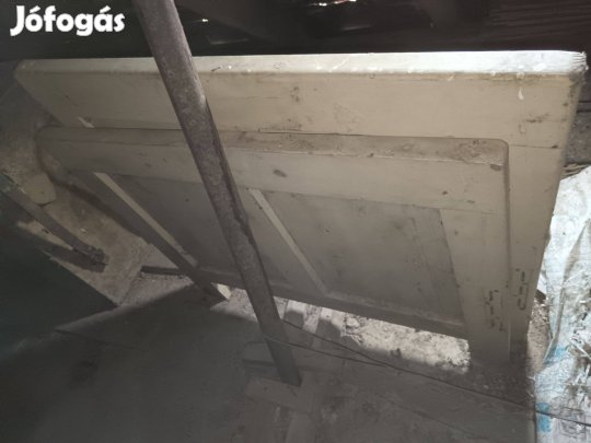 Fa ágy vég régiség retro 2 db,antikolni -festeni akár dísznek ,szettár