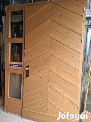 Fa bejárati ajtó 160(203)×233