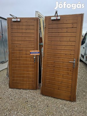Fa bejárati ajtók 2db 100×226 