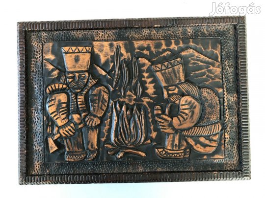 Fa doboz préselt fém nyomattal(Pásztorok tűz mellett)