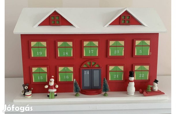 Fa egyedi adventi kalendárium 44x22x28cm