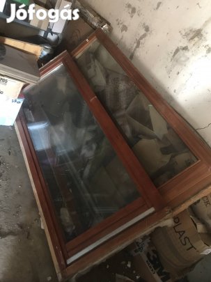 Fa erkélyajtó ( bukó,nyíló ) 212x212