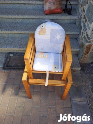 Fa etetőszék eladó