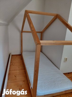 Fa házikóágy