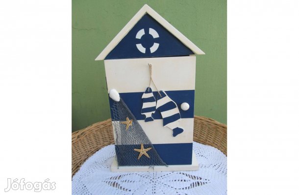 Fa kulcstartó szekrényke -tengerparti házikó