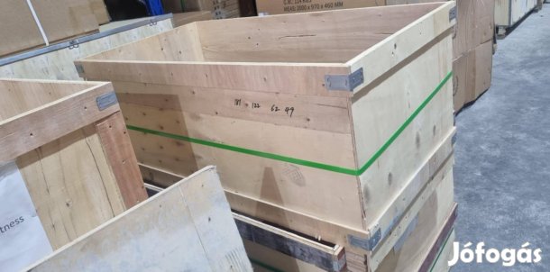 Fa láda konténer