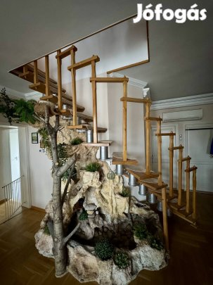 Fa lépcső fém vázzal