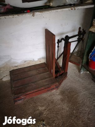 Fa mázsa súlyokkal együtt