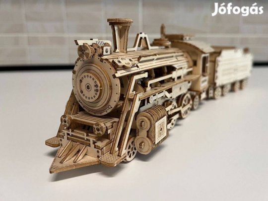 Fa mozdony vonat makett