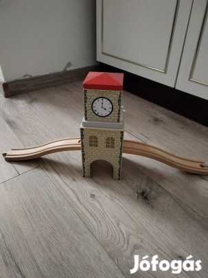 Fa óratorony lehajtóval 