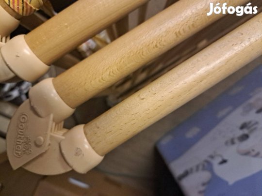 Fa összecsulható jároka