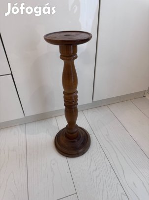 Fa posztamens eladó