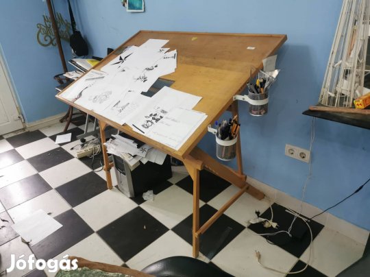 Fa rajzasztal, rajz asztal