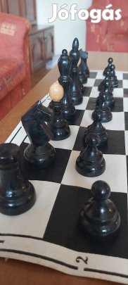 Fa sakk készlet eladó!