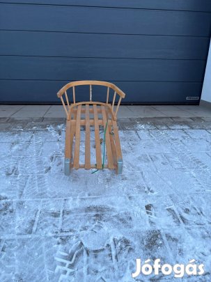 Fa szánkó háttámlás újszerű