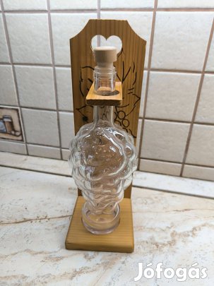 Fa tartóban szőlőfürt alakú üveg eladó! Díszüveg