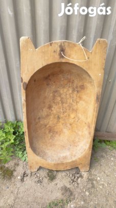 Fa teknő eladó