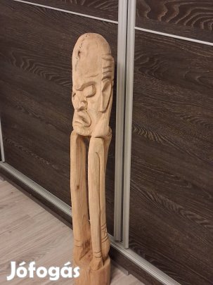 Fa totem Szsobor