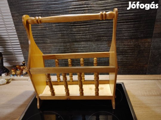 Fa újságtartó -méretek a képeken