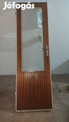 Fa üveges ajtó 2900Ft Litér Veszprém mellett
