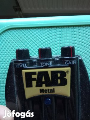 Fab Metal efekt pedál elektromos gitárhoz