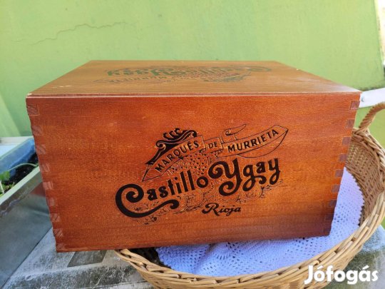 Fából készült borosdoboz Castillo de Ygay [Spanyolország]