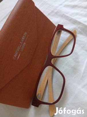 Fából készült szemüvegkeret