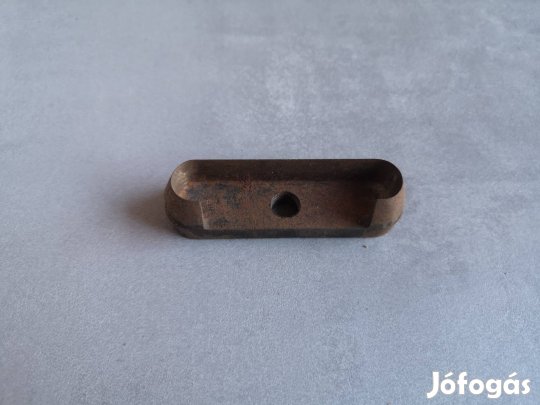 Faeszterga kés, véső 