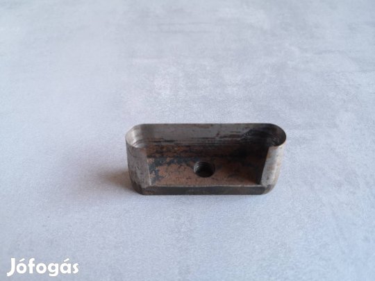 Faeszterga kés, véső 