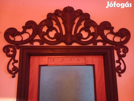 Fafaragás - tükör köré, festmény fölé