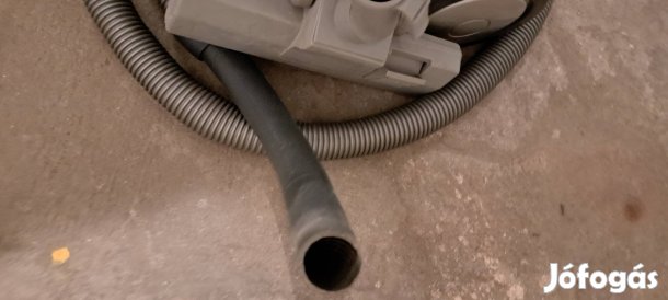 Fagor porzsák nélküli porszivó