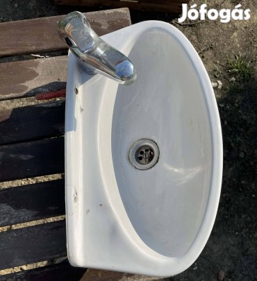 Fajansz mosdókagylók eladóak Szolnokon