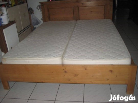 Fakeretes franciaágy 210x165cm