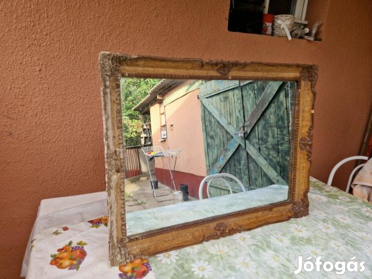 Fakeretes tükör eladó