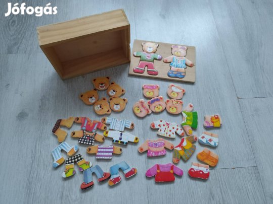 Fakopáncs macis öltöztető - fejlesztő játék, fából, fiú és lány macik