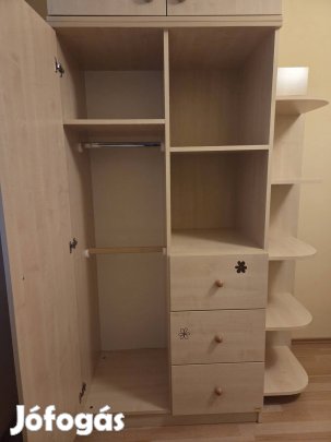 Faktum Mia ruhásszekrény 