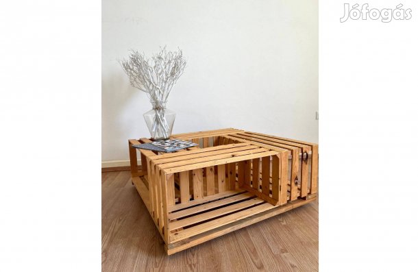 Faláda asztal, dohányzóasztal