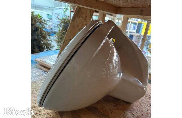 Fali WC csésze eladó!