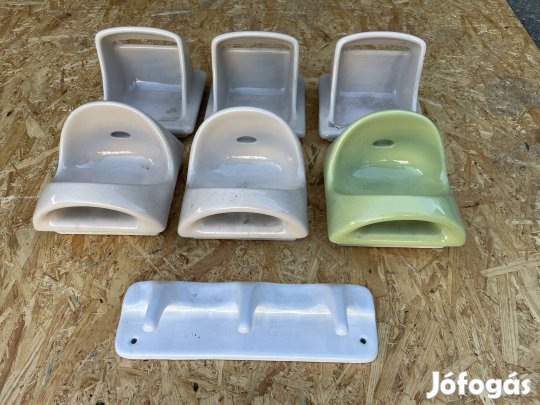 Fali csempe, szappan tartó