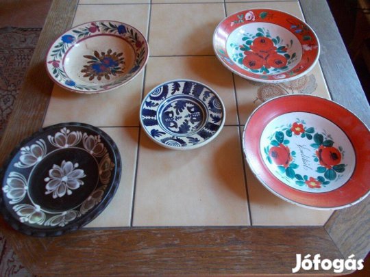 Fali dísztányérok