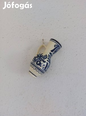 Fali dísztárgyak, dísztányérok és kerámia kancsó