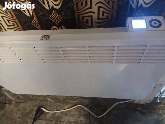 Fali fűtő áramaos konvektor